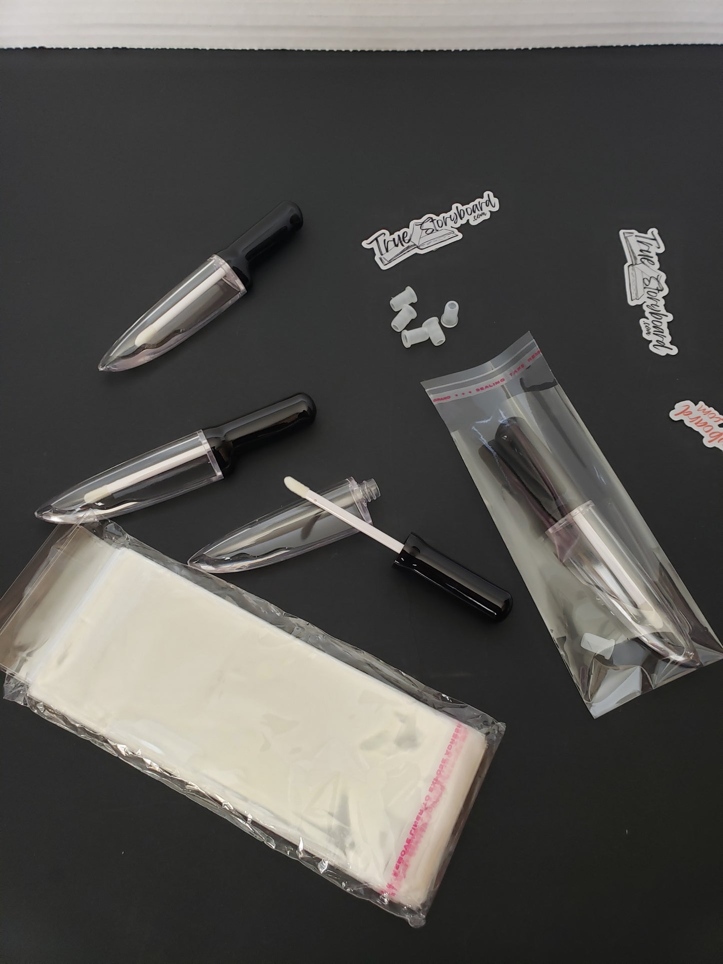 Knife Lip gloss tubes Empty
