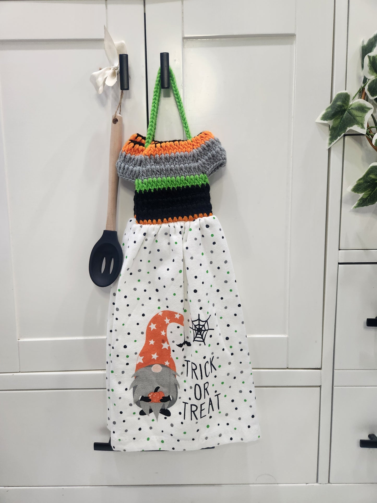 Halloween Dish towel kitchen towel crochet top Set of 2 towels